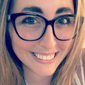 Meet your Posher, Erica